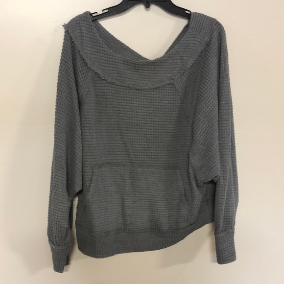 LA MIEL Tops - Adorable top in waffle print.